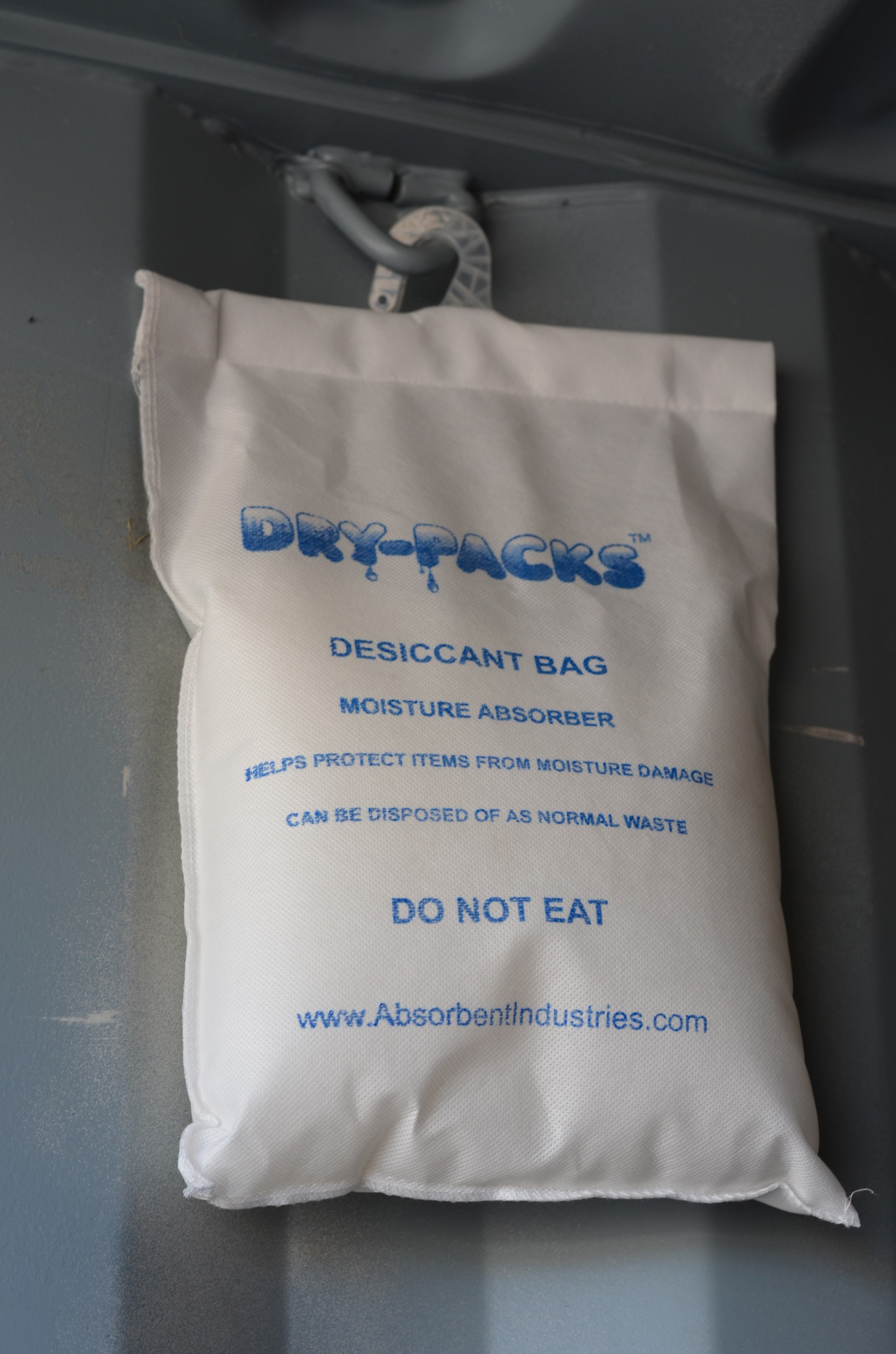 4.5 LBS Container & Cargo Dry Desiccant With Hook